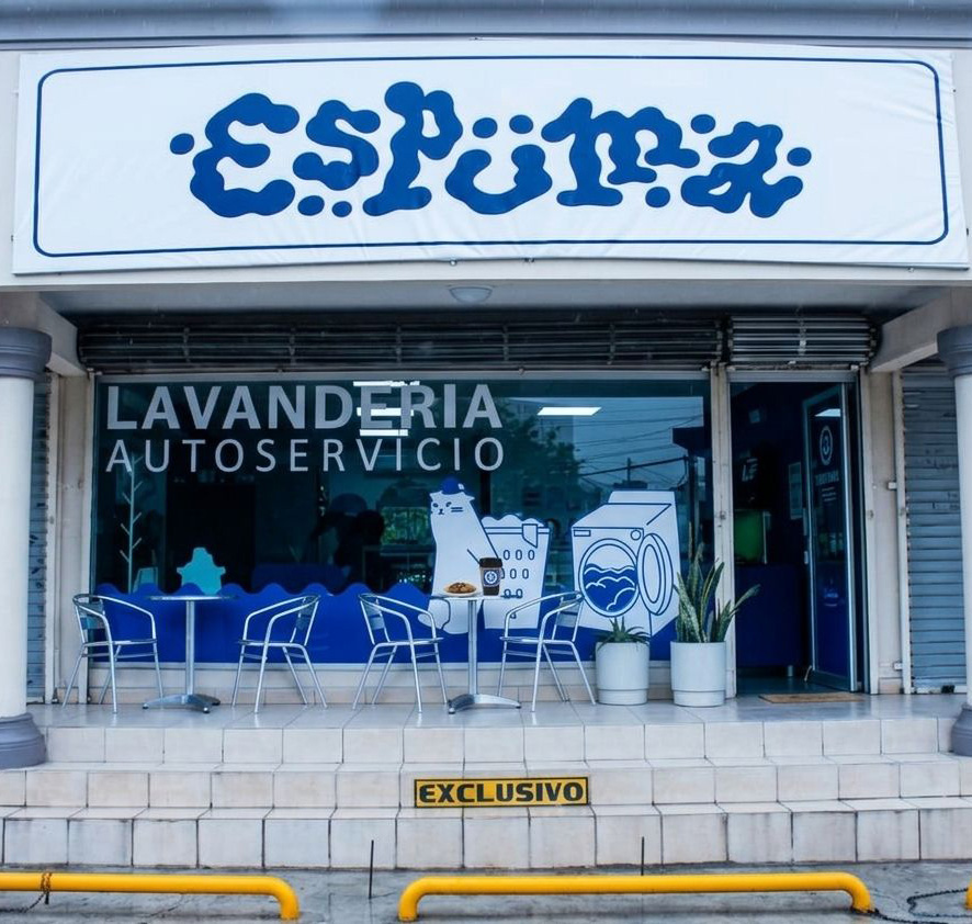 Fachada de Espuma Lavandería